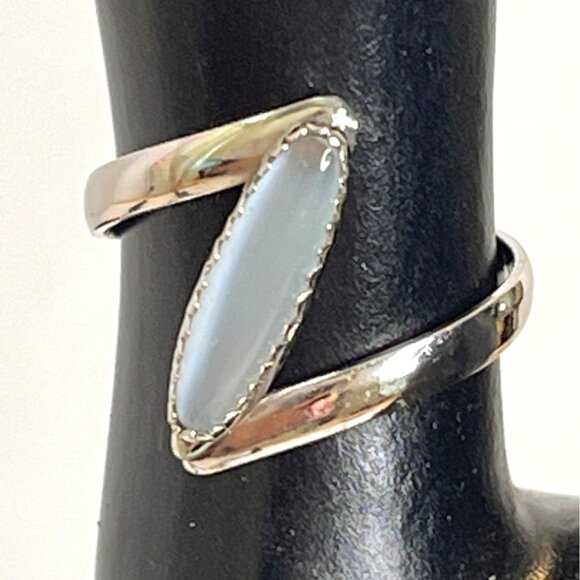 Modernist Marquise Chalcedony Cabochon Bezel Boho Sterling Silver Ring Size 7 - Picture 2 of 11